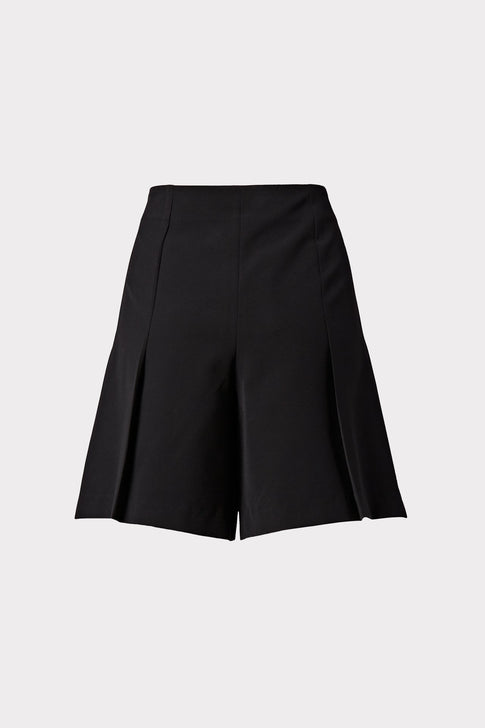 Pilar Cady Pleated Short 3