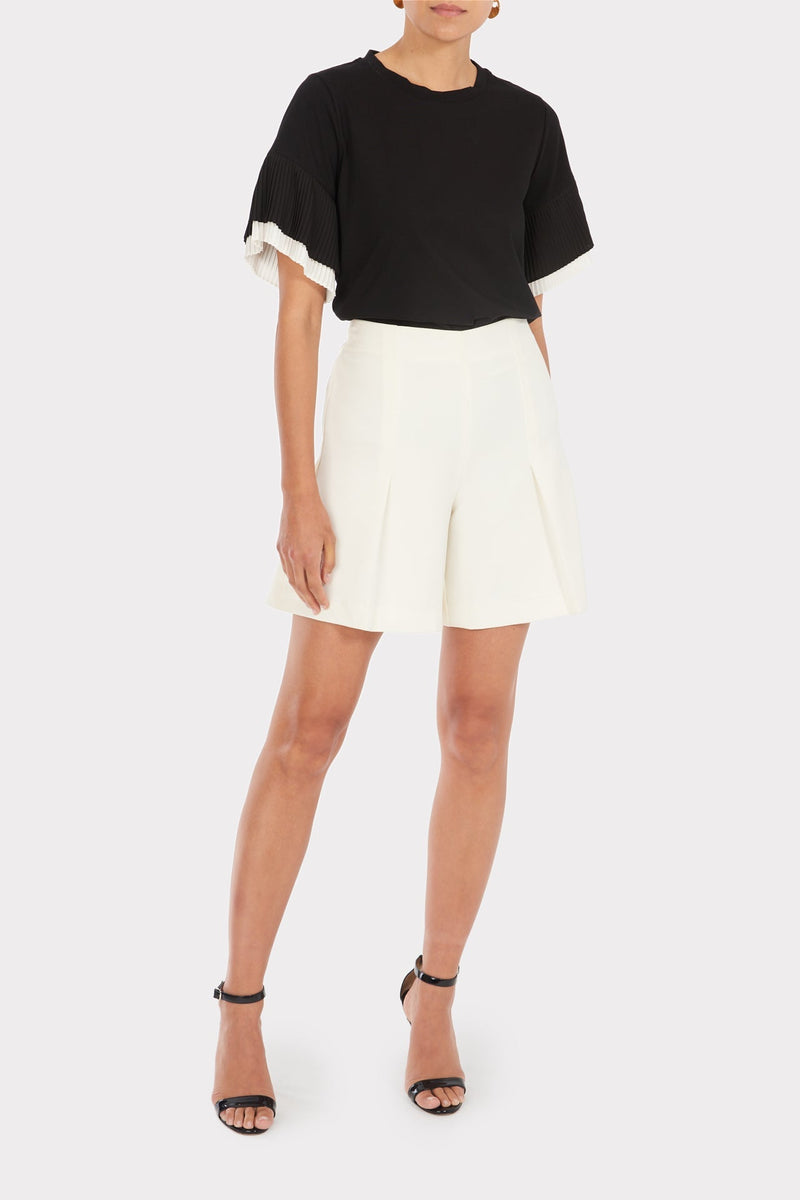 Pilar Cady Pleated Short