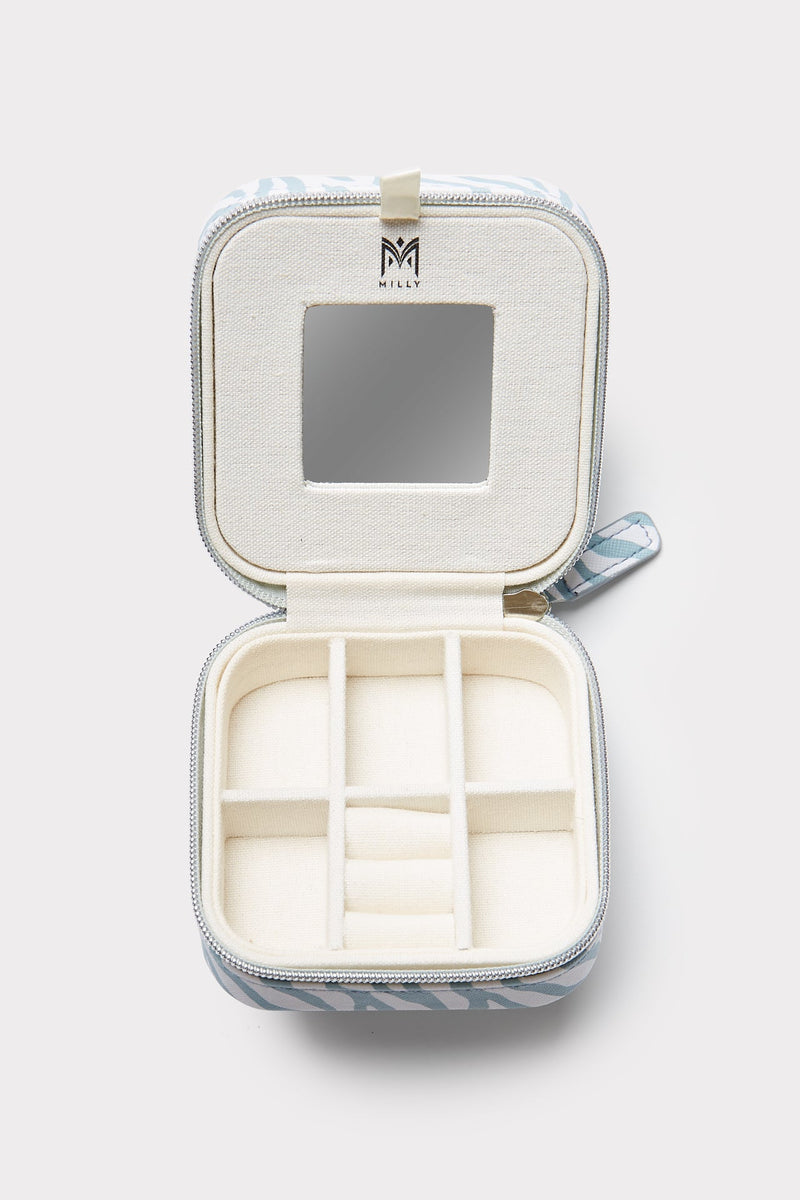 Traveling Jewelry Case